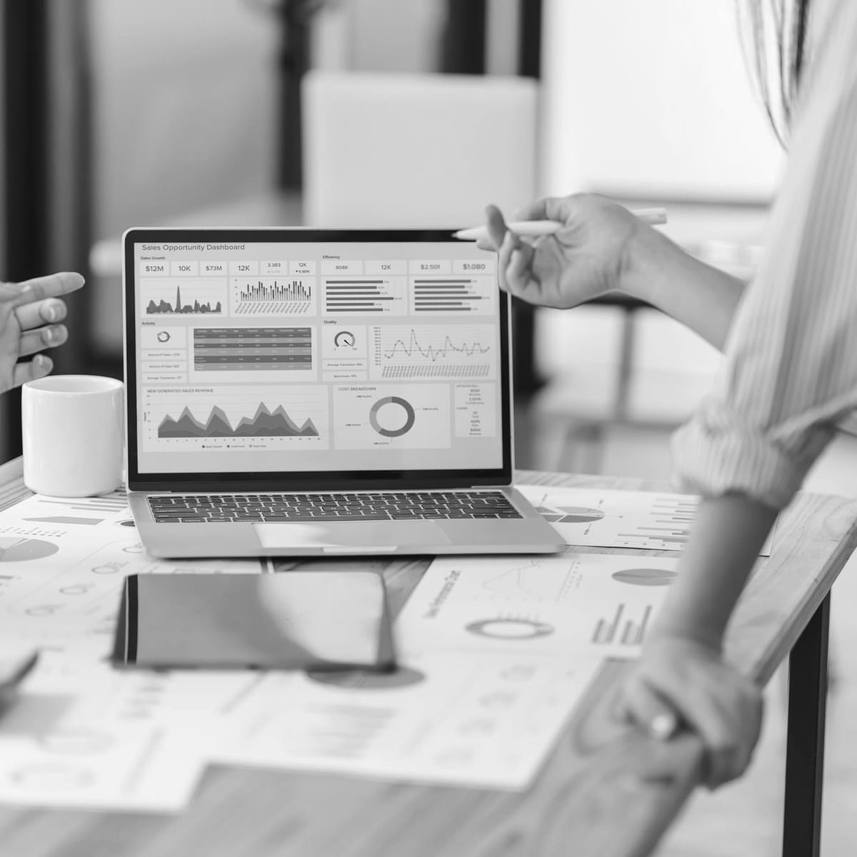 13 Essential Office Space Utilization Metrics You Should Be Tracking in 2025